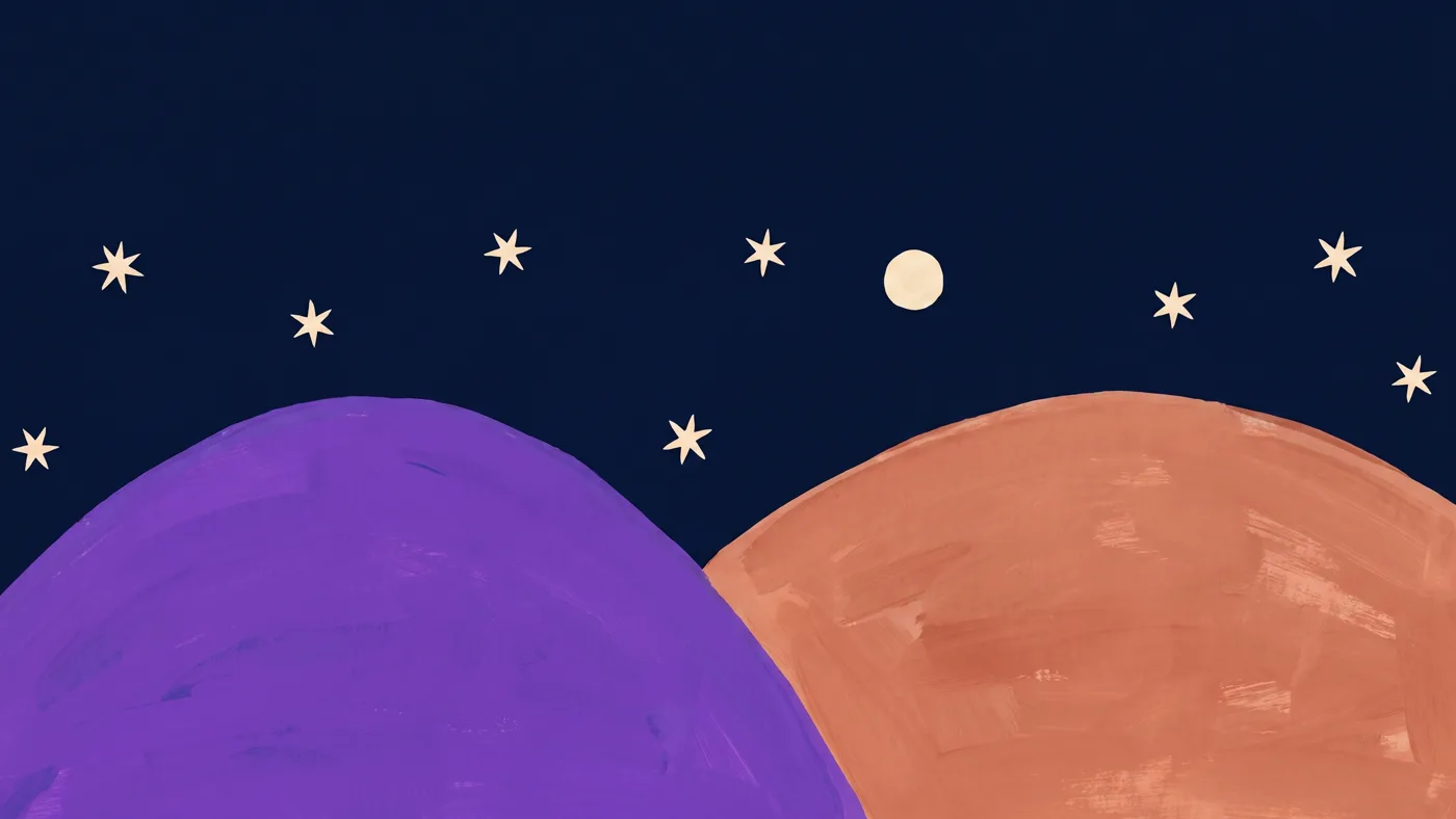 Deux collines, violette et orangée, sous un ciel étoilé.